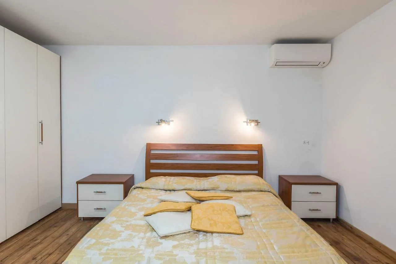 Appartamento Luna San Felice del Benaco Apartment